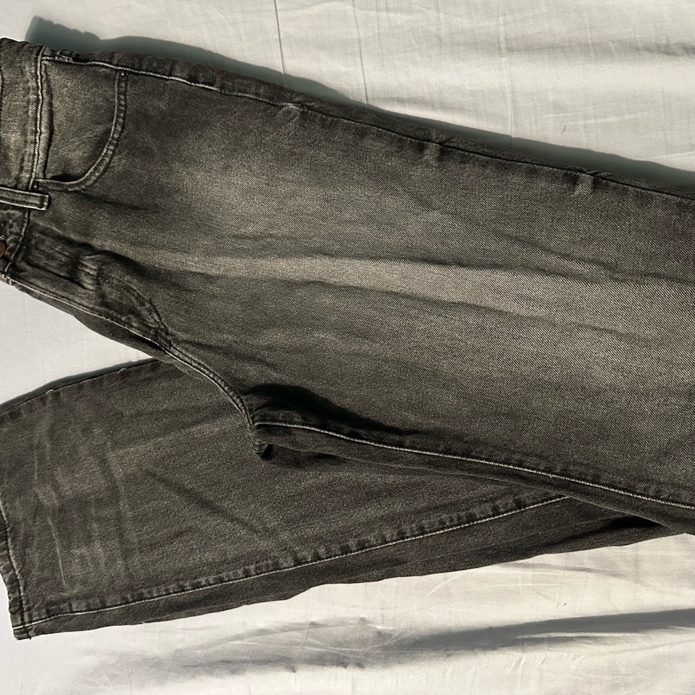 BDG Black Washed Jeans 🖤👖